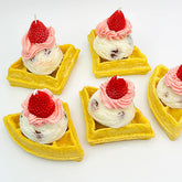 WAFFLE CRUSH SCENTED CANDLE